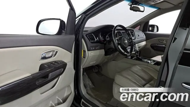 Kia All New Carnival id 2765935 из Кореи 12