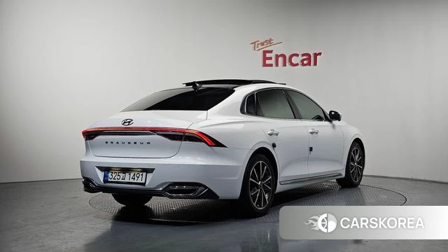 Hyundai The New Grandeur IG id 4018336 из Кореи 12