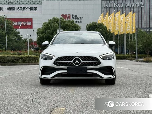 Mercedes-Benz Class C 2025 Белый из Китая, фото 3