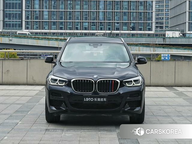 BMW X3 2021 Черный из Китая, фото 3
