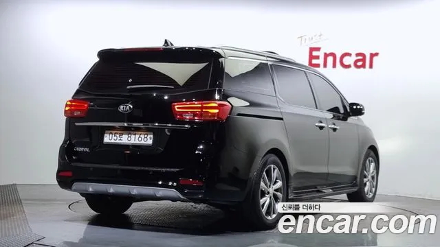 Kia The New Carnival id 2711970 из Кореи 12