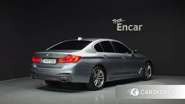 BMW 5 Series (G30) id 3066152 из Кореи 12