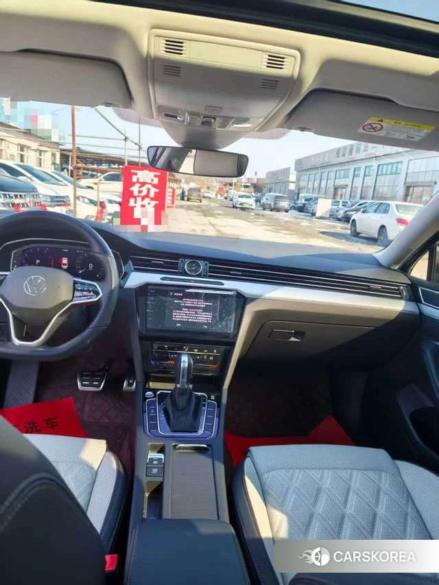 Volkswagen Magotan 2024 Черный из Китая, фото 2