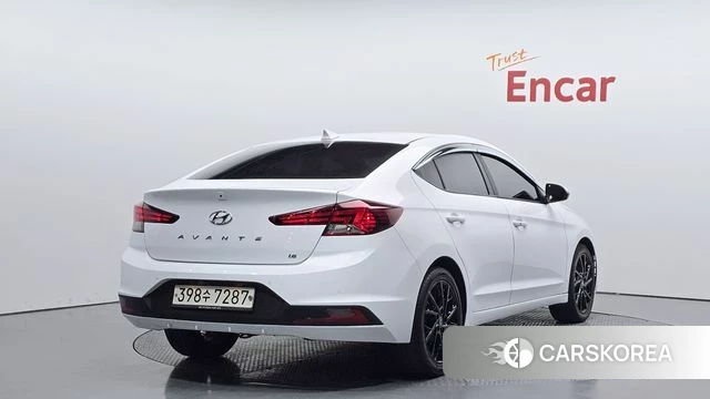 Hyundai The New Avante AD id 3834149 из Кореи 12