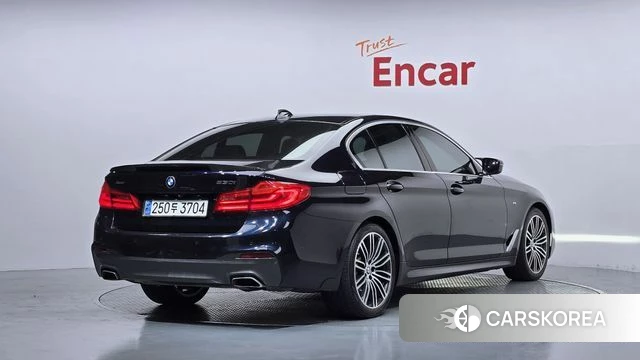BMW 5 Series (G30) id 4362962 из Кореи 12