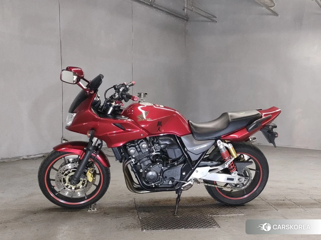 Проданный Honda CB400SF BOLDOR 2014 из Японии, фото 2