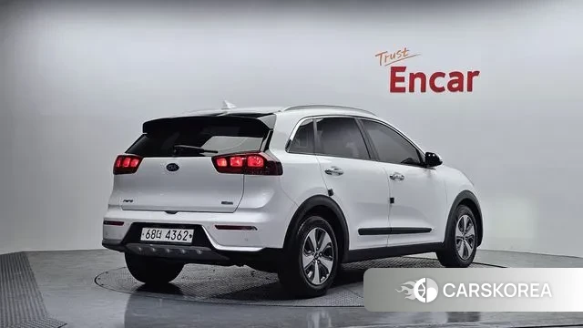 Kia Niro id 3380821 из Кореи 12