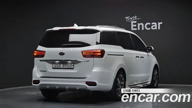 Kia The New Carnival id 2286857 из Кореи 12