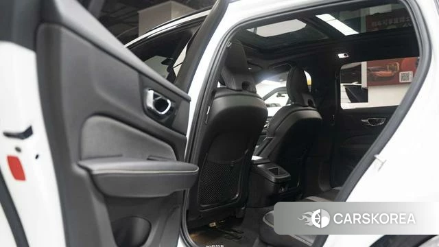 Volvo V60 id 3890874 из Китая 12