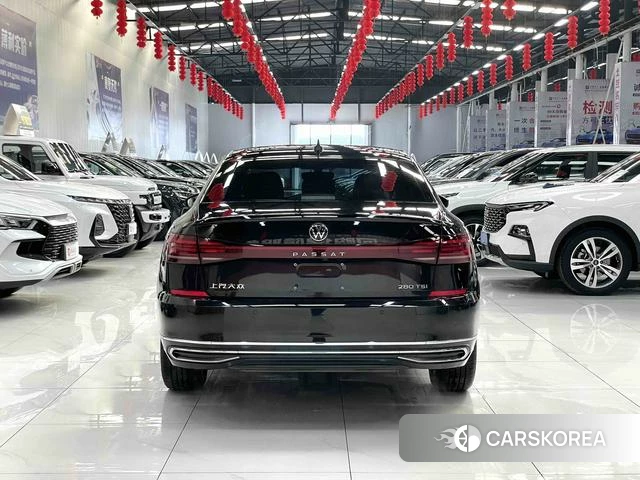 Volkswagen Passat id 3983481 из Китая 8