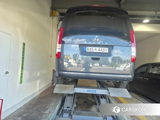 Hyundai Staria 2023 Серый из Кореи, фото 2