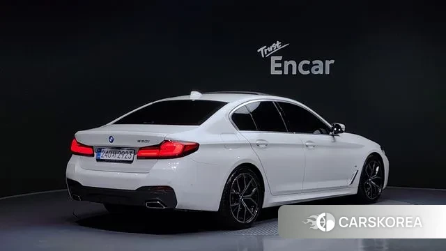 BMW 5 Series (G30) id 3360509 из Кореи 12