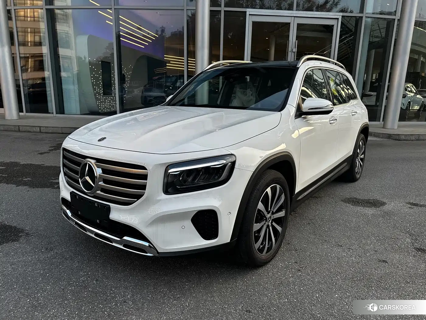 Mercedes-Benz GLB 2025 Белый из Китая, фото 2