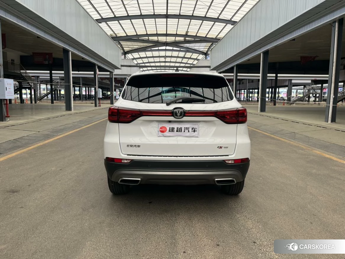 Chang'an CS75 id 4413370 из Китая 7