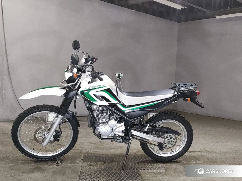 Проданный Yamaha SEROW 250 2011 из Японии