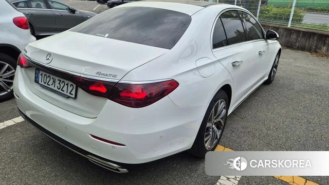 Mercedes-Benz E-Class W214 id 4248461 из Кореи 7