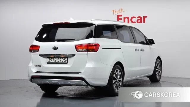 Kia All New Carnival id 3563414 из Кореи 12