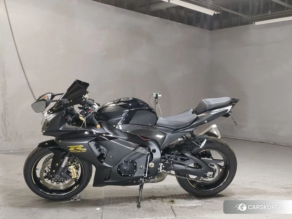 Проданный Suzuki GSX-R1000 2014 из Японии
