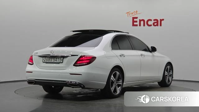 Mercedes-Benz E-Class W213 id 4741935 из Кореи 12
