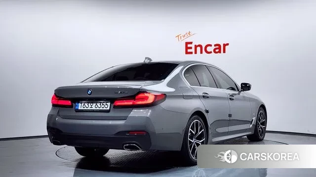 BMW 5 Series (G30) id 3488857 из Кореи 12