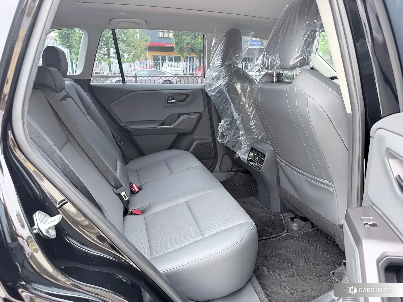 Toyota RAV4 2026 Черный из Китая, фото 2