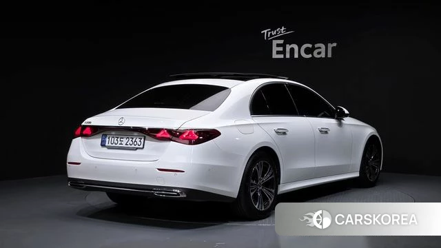 Mercedes-Benz E-Class W214 id 4640160 из Кореи 12
