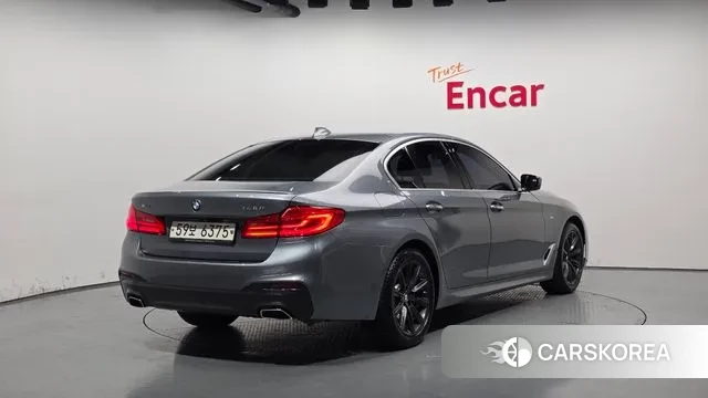 BMW 5 Series (G30) id 3445117 из Кореи 12