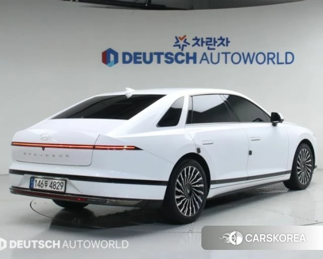 Hyundai Grandeur Hybrid (GN7) id 3864714 из Кореи 12