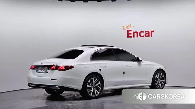 Mercedes-Benz E-Class W214 id 3610097 из Кореи 12