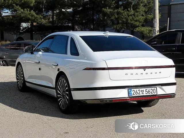 Hyundai Grandeur (GN7) id 4302454 из Кореи 12