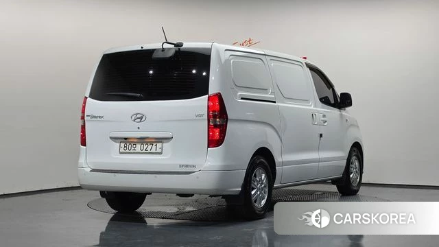 Hyundai The New Grand Starex id 4525720 из Кореи 12