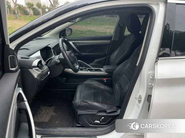 Geely Automobile Binyue PHEV id 4209150 из Китая 11