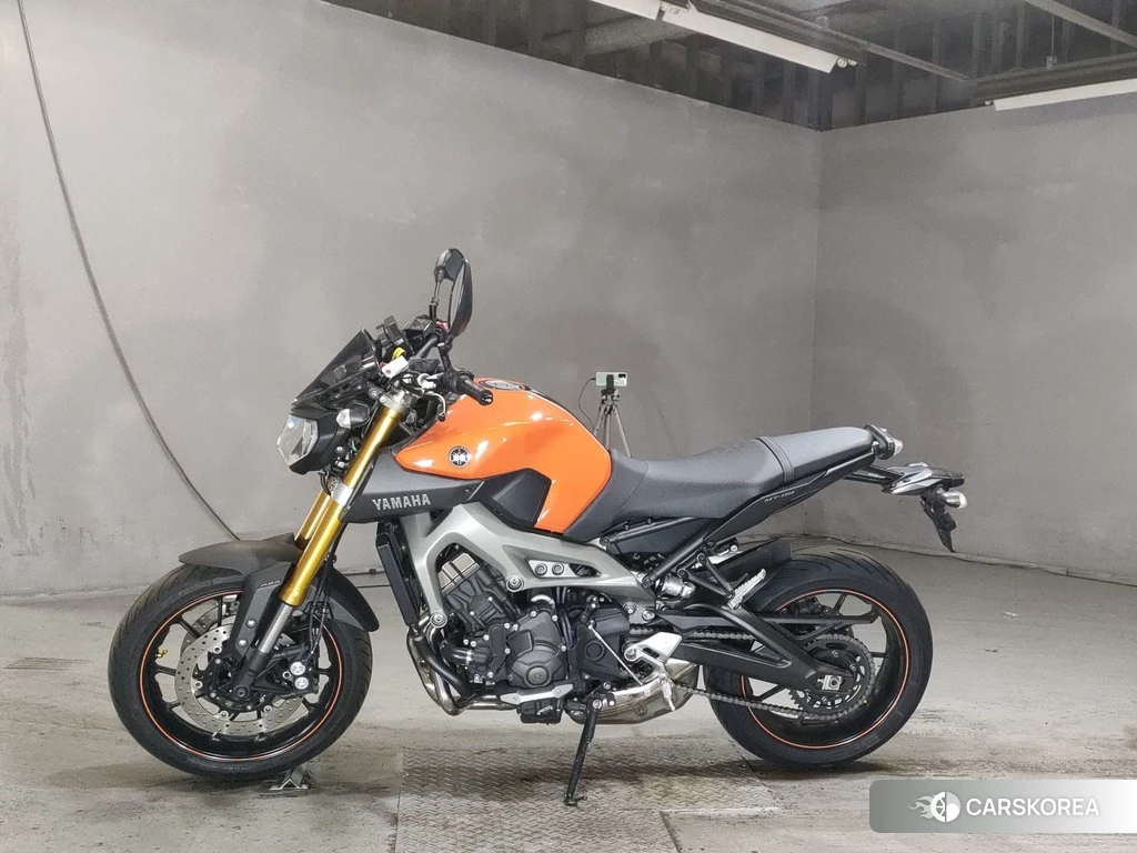 Проданный Yamaha MT-09 2014 из Японии