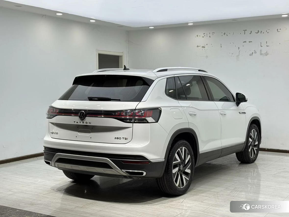 Volkswagen Tanyue 2022 Белый из Китая, фото 4