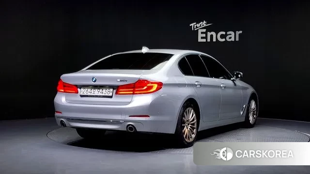 BMW 5 Series (G30) id 3171083 из Кореи 12