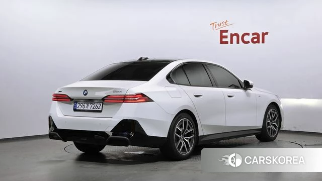 BMW 5 Series (G60) id 4753177 из Кореи 12