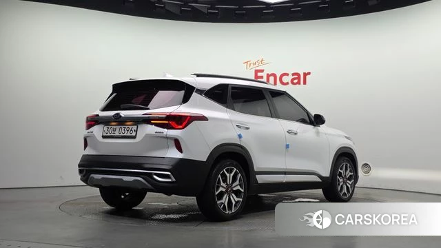 Kia Seltos id 4737283 из Кореи 12