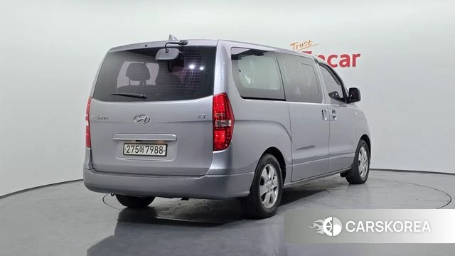 Hyundai The New Grand Starex id 4397713 из Кореи 12