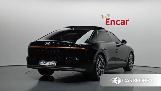 Hyundai Grandeur (GN7) id 4243359 из Кореи 12