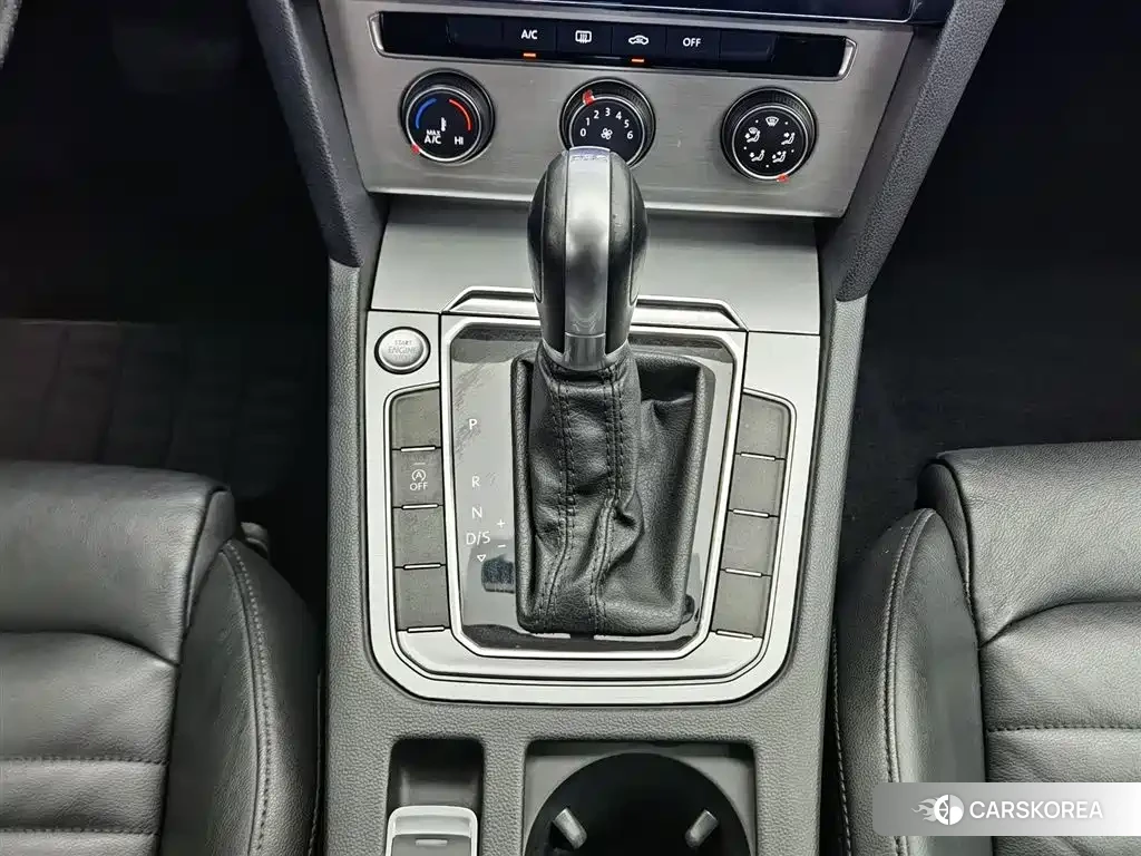 Volkswagen Magotan id 4548110 из Китая 12