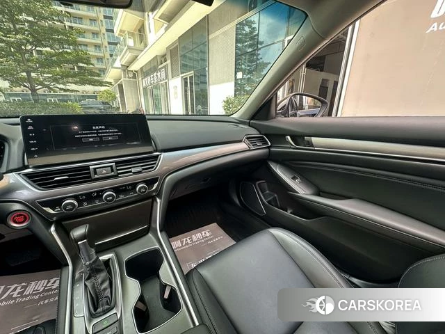 Honda Accord id 4341886 из Китая 12