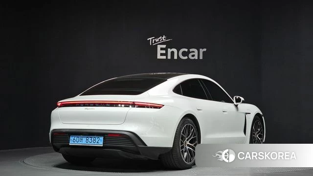 Porsche Taycan id 3941146 из Кореи 12