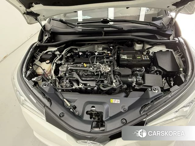 Toyota C-HR id 4216301 из Китая 11
