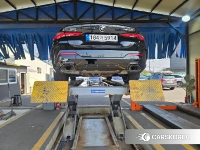 BMW 4 Series (G22) 2022 Черный из Кореи, фото 2