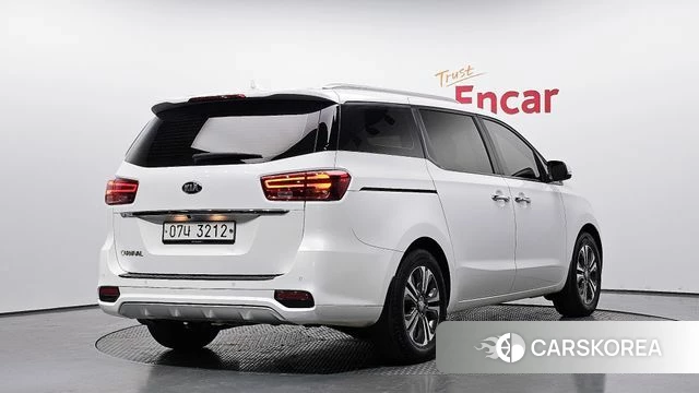 Kia The New Carnival id 4203901 из Кореи 12