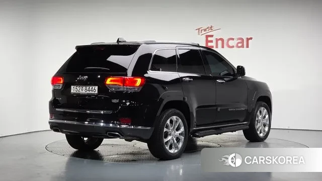 Jeep Grand Cherokee id 3324082 из Кореи 12