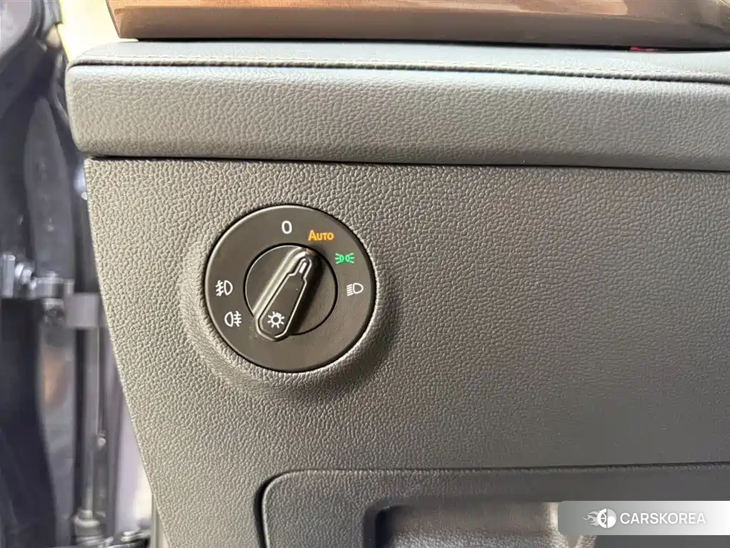 Volkswagen Tharu id 4679757 из Китая 12