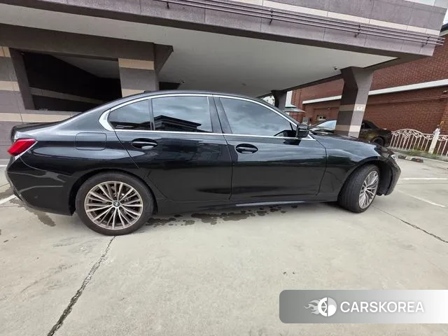 BMW 3 Series (G20) 2021 Черный из Кореи, фото 2