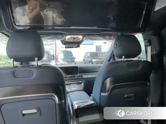 Mercedes-Benz V-class 2024 Черный из Китая, фото 4