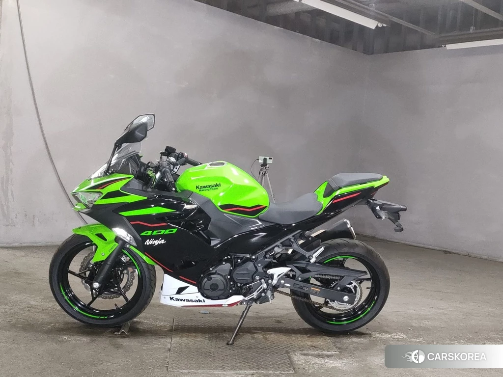 Проданный Kawasaki NINJA 400 2022 из Японии
